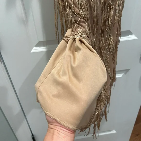 Juniors Honey and Rosie Fringe Sequin One-Shoulder Bodycon Midi Dress - Picture 7 of 12